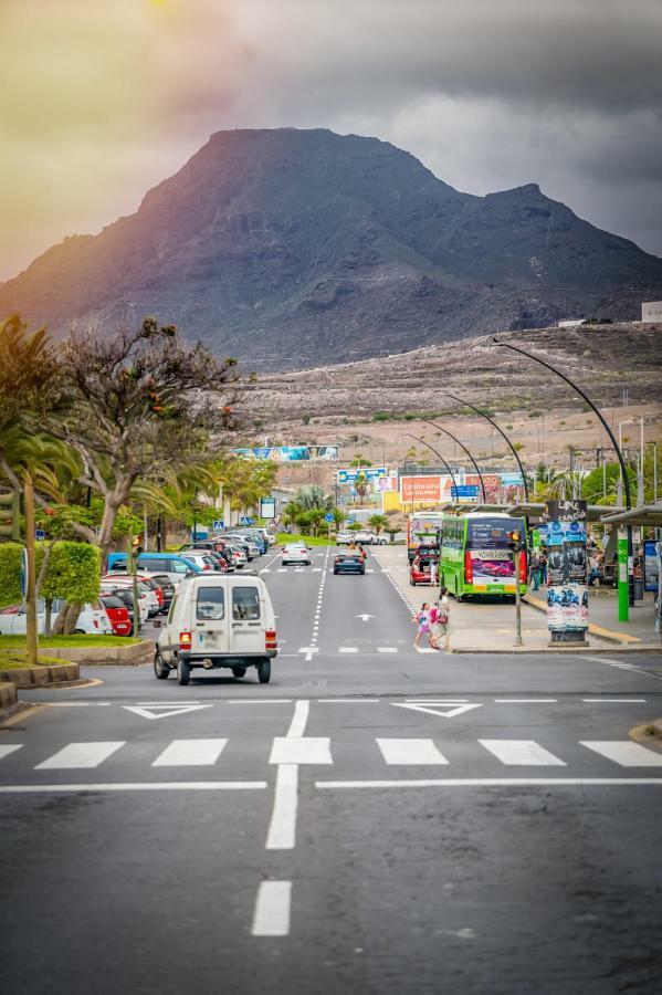 Comodoro Estudio Vista Mar Explotaciones Ravel Арона Экстерьер фото